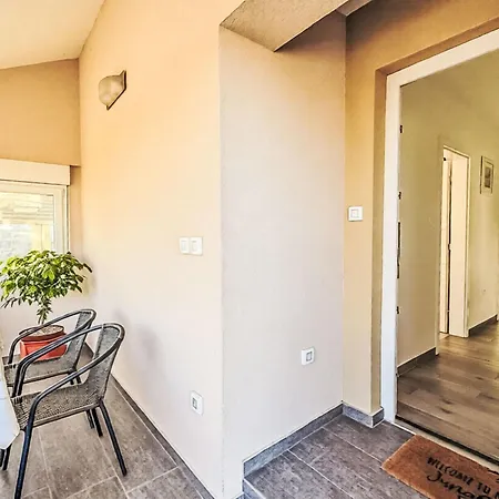 Sara By Interhome * זאדאר