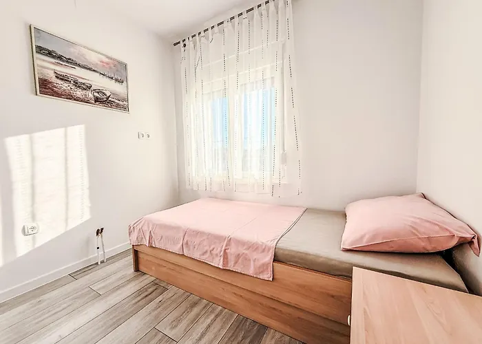 Sara By Interhome * זאדאר