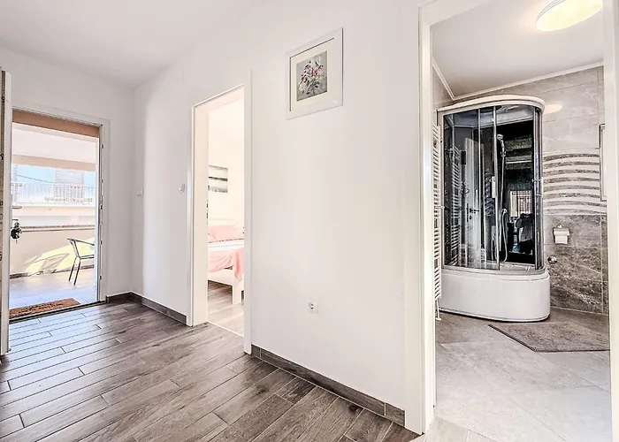 Sara By Interhome דירה