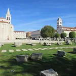 Apartment Sara By Interhome Zadar